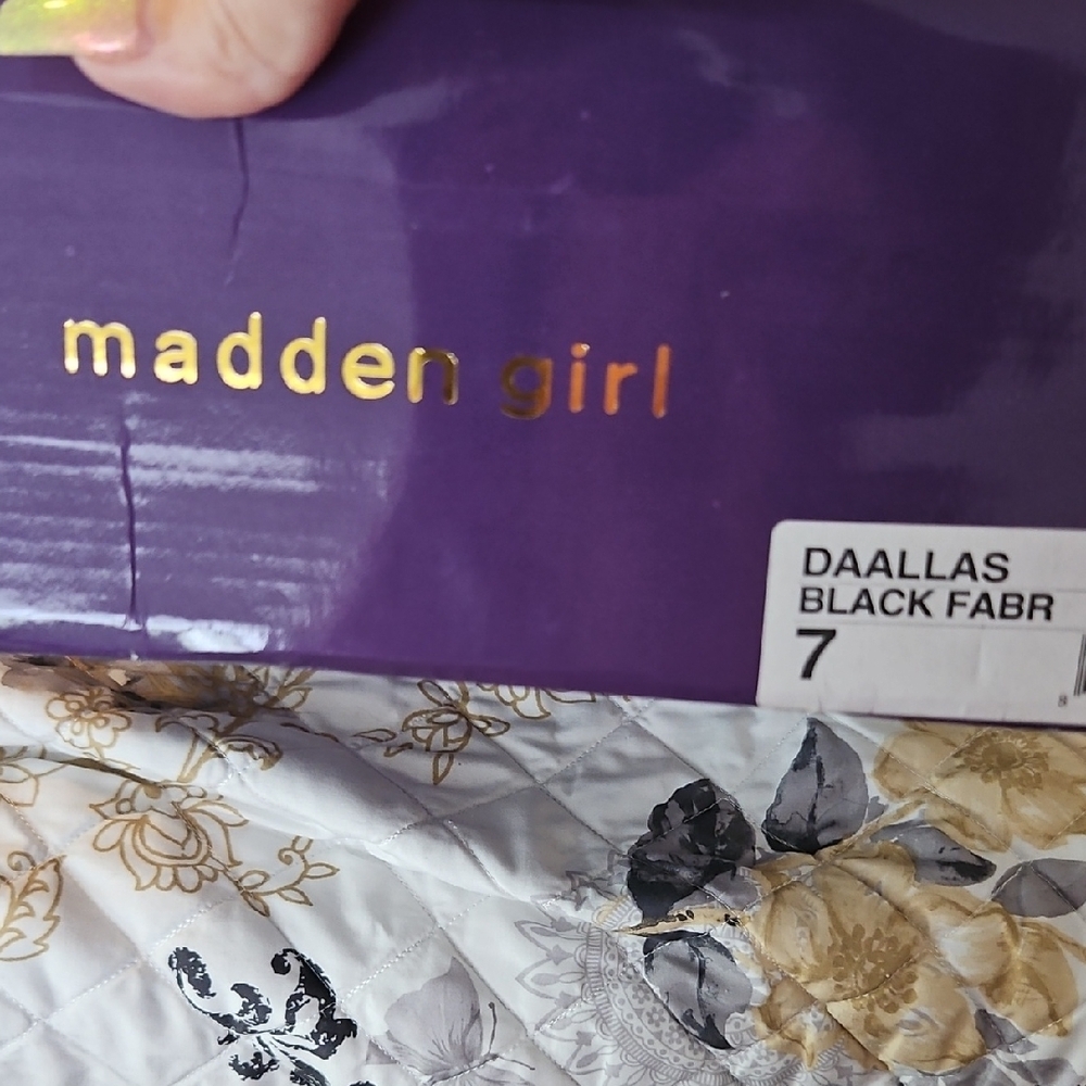 Madden Girl Black Fabric Shoes